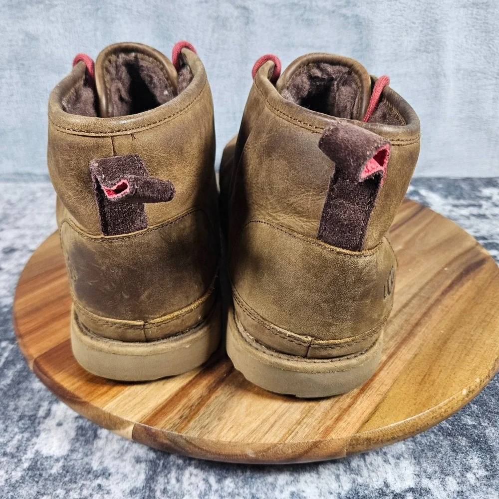UGG Neumel Waterproof Brown Chukka Shearling Lined Ankle Boots Men Sz 12 1017254